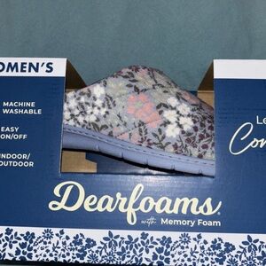 Dearfoams Women's Large Floral Slippers